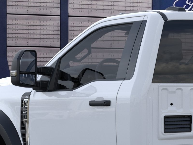 2026 Ford Super Duty F-550 DRW XL