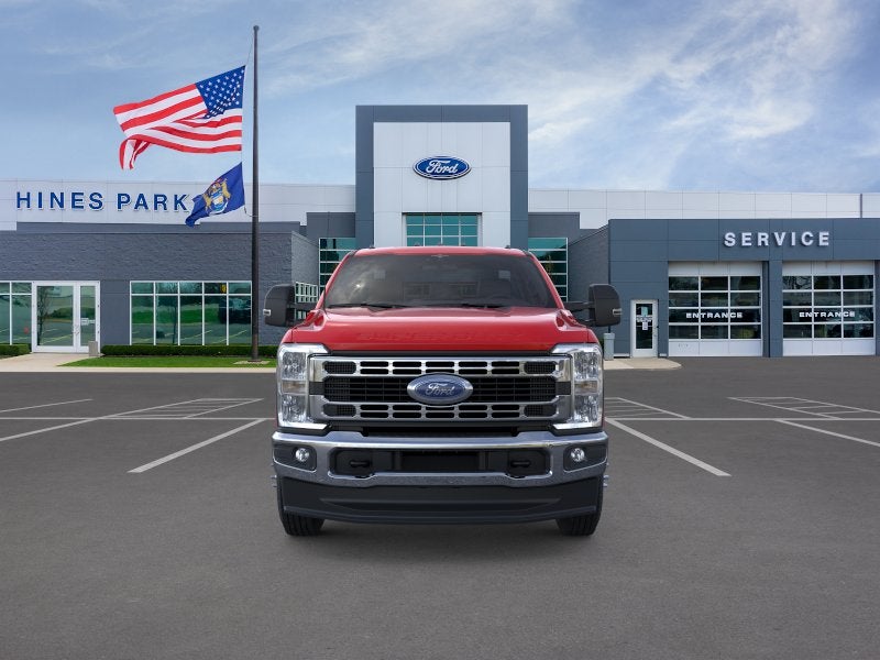 2026 Ford Super Duty F-350 DRW 4WD REG