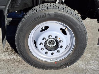 2024 Ford Chassis Cab F-450® XL