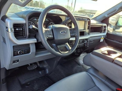 2024 Ford Chassis Cab F-450® XL