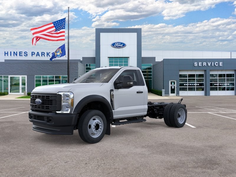 2026 Ford Super Duty F-550 DRW XL