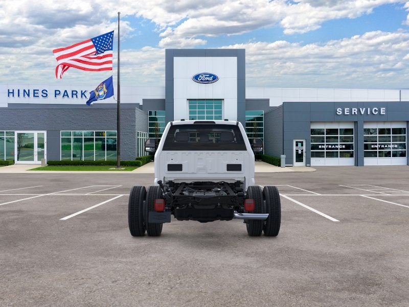 2026 Ford Super Duty F-550 DRW XL