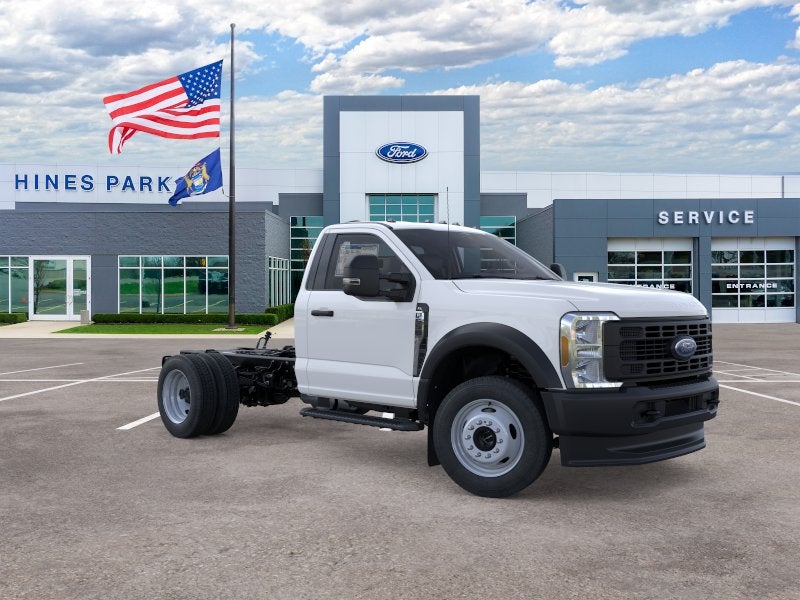 2026 Ford Super Duty F-550 DRW XL