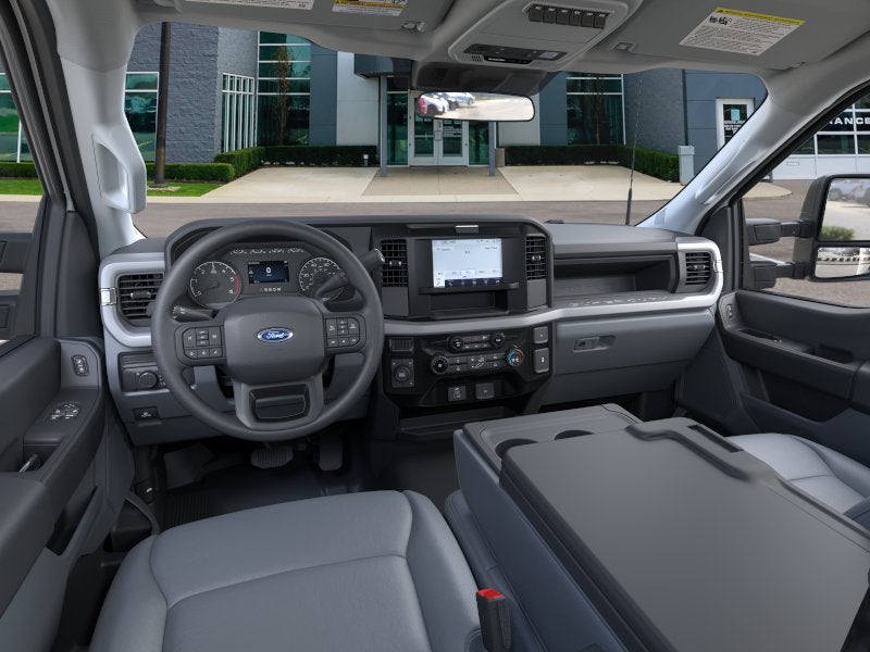 2026 Ford Super Duty F-550 DRW XL