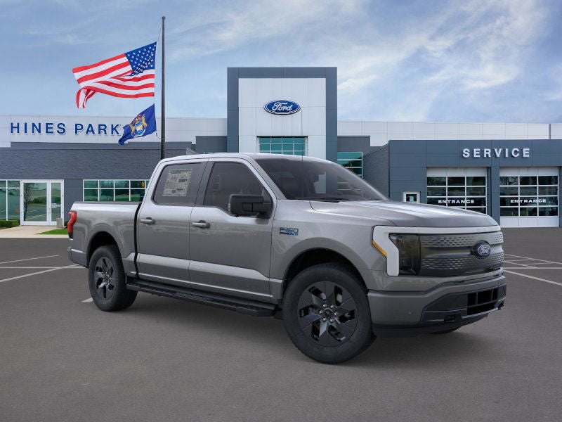 2025 Ford F-150 Lightning Flash™