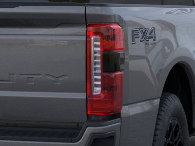 2026 Ford Super Duty F-350 SRW LARIAT