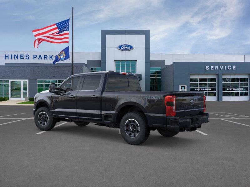 2026 Ford Super Duty F-350® Lariat®