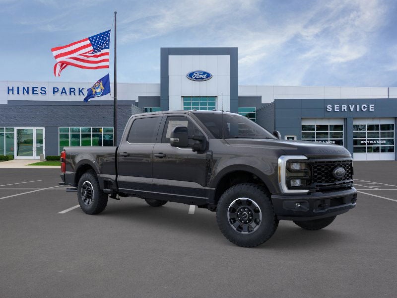 2026 Ford Super Duty F-350® Lariat®