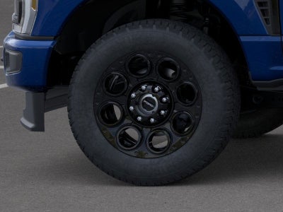 2026 Ford Super Duty F-350® XLT