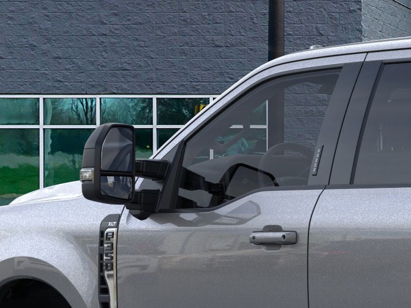 2026 Ford Super Duty F-350® XLT