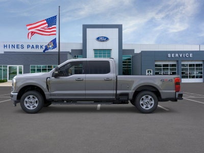 2026 Ford Super Duty F-350® XLT