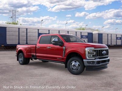 2026 Ford Super Duty F-350 DRW LARIAT