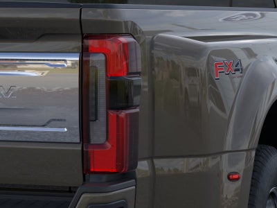 2026 Ford Super Duty F-350 DRW Platinum