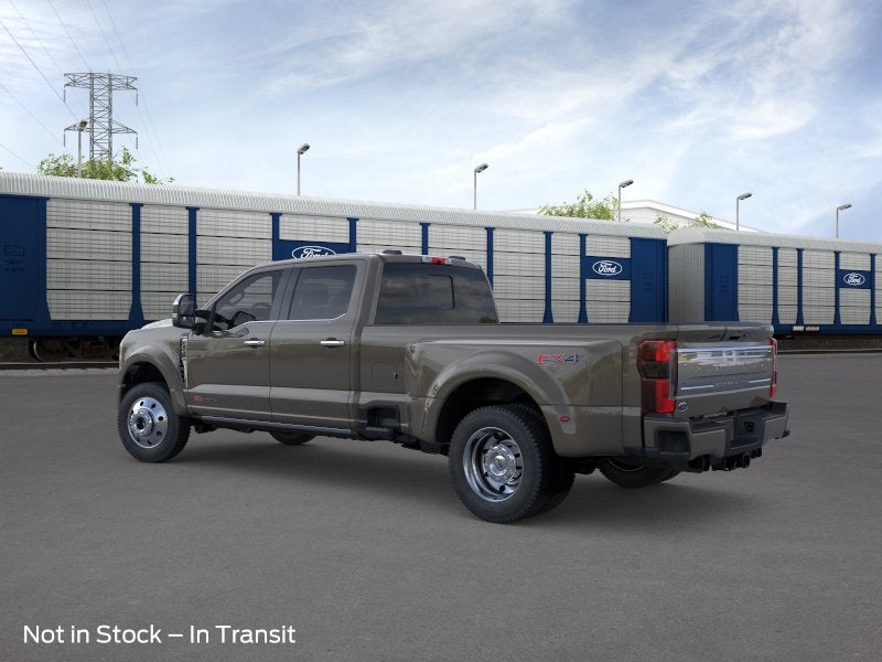 2026 Ford Super Duty F-450 DRW 4WD CREW 8'