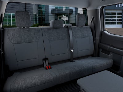 2027 Ford Super Duty F-350 SRW XLT