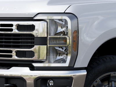 2027 Ford Super Duty F-350 SRW XLT