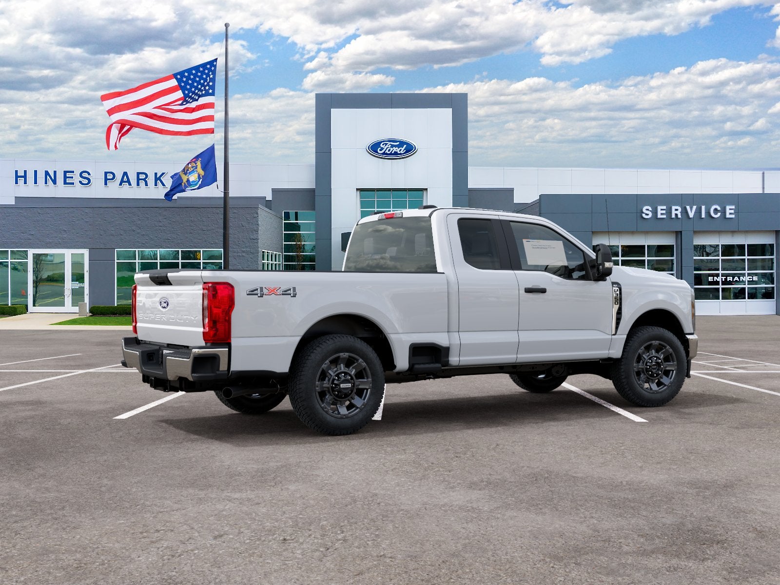 2027 Ford Super Duty F-350 SRW XLT