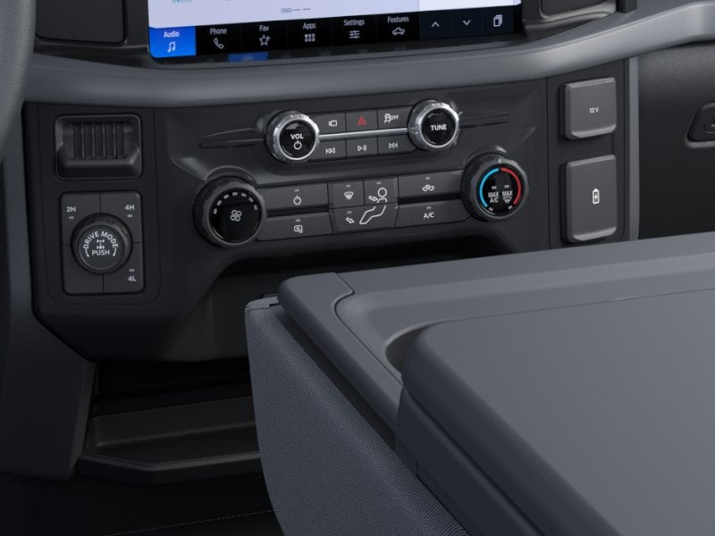 2026 Ford F-150 4WD REG XL
