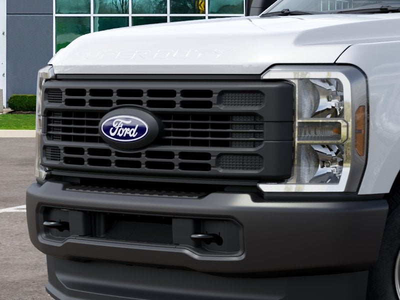 2027 Ford Super Duty F-350 SRW XL