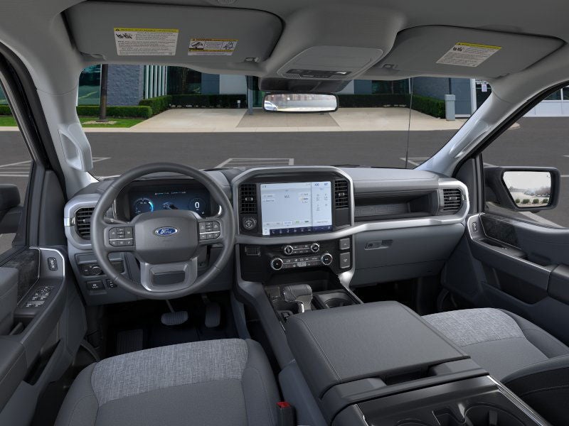 2025 Ford F-150 Lightning XLT