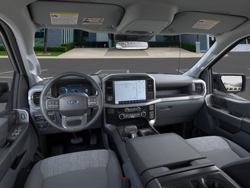 2025 Ford F-150 Lightning XLT