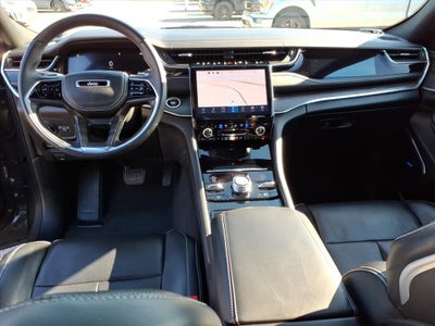 2022 Jeep Grand Cherokee Overland