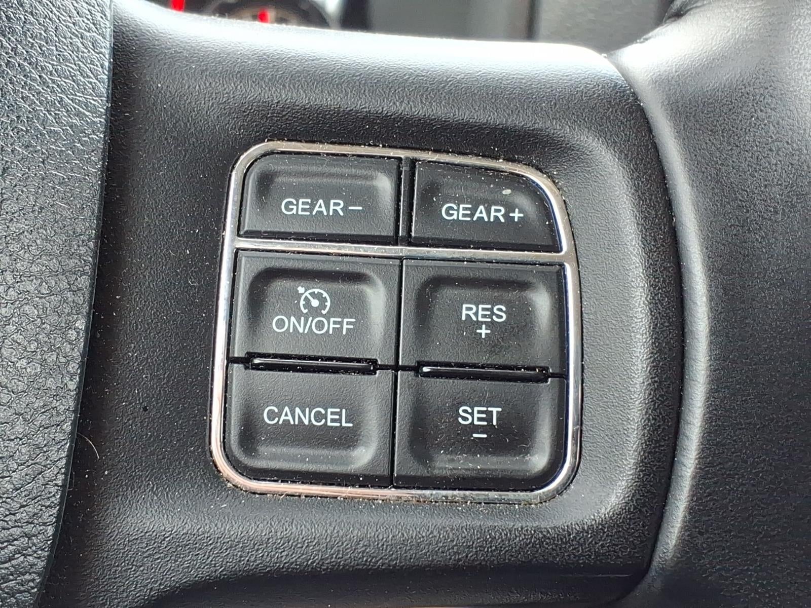 2018 RAM 1500 4x4 SLT 4dr Crew Cab 5.5 ft. SB Pickup