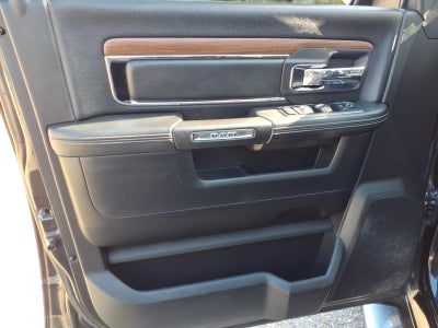 2016 RAM 1500 4x4 Laramie 4dr Crew Cab 5.5 ft. SB Pickup