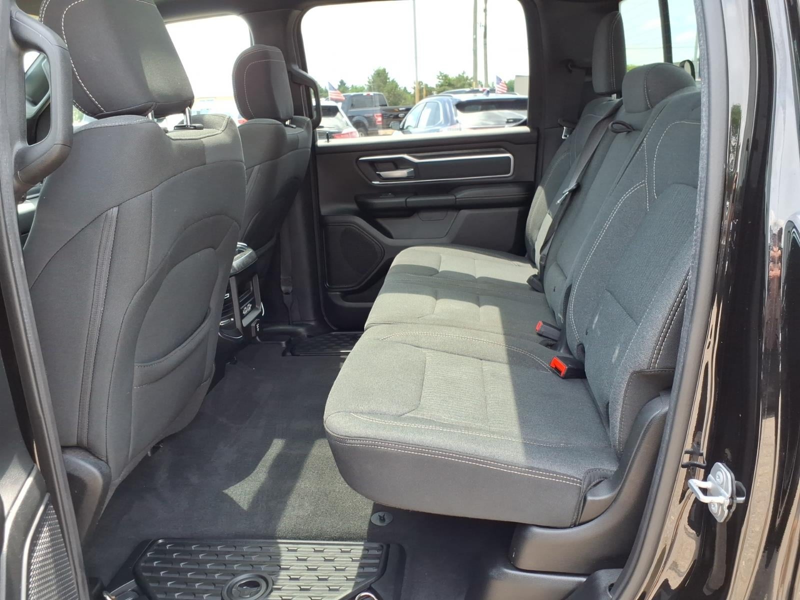 2019 RAM 1500 4x4 Big Horn 4dr Crew Cab 5.6 ft. SB Pickup