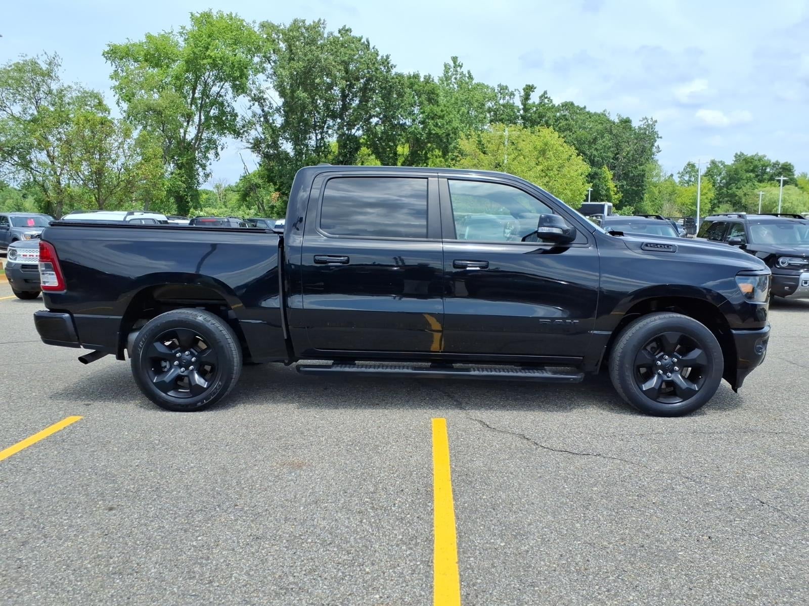 2019 RAM 1500 4x4 Big Horn 4dr Crew Cab 5.6 ft. SB Pickup