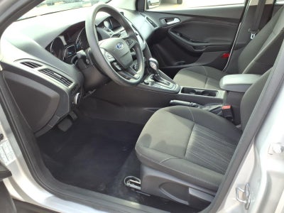 2015 Ford Focus SE 4dr Hatchback