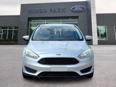 2015 Ford Focus SE 4dr Hatchback