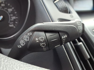 2015 Ford Focus SE 4dr Hatchback