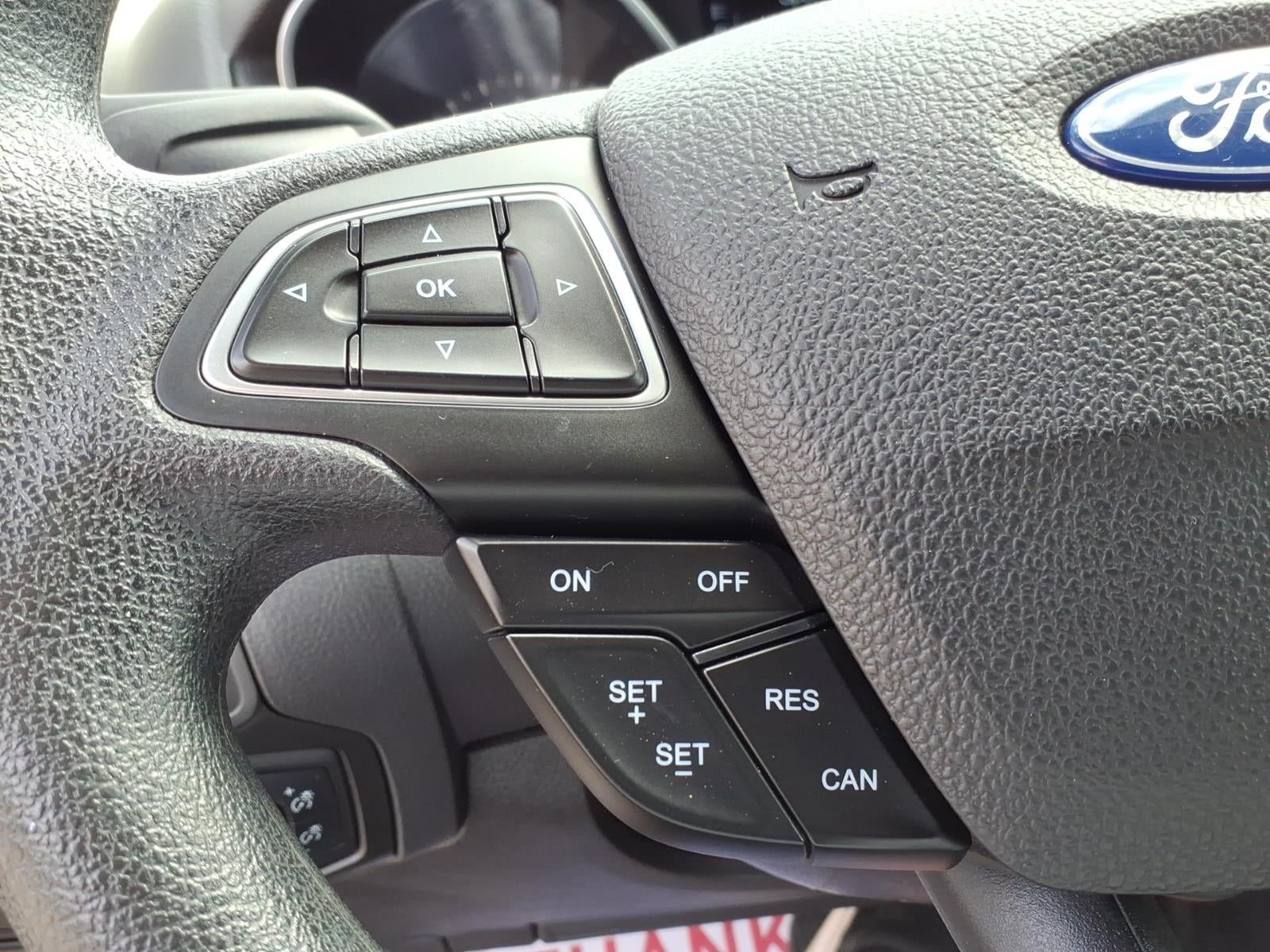 2015 Ford Focus SE 4dr Hatchback