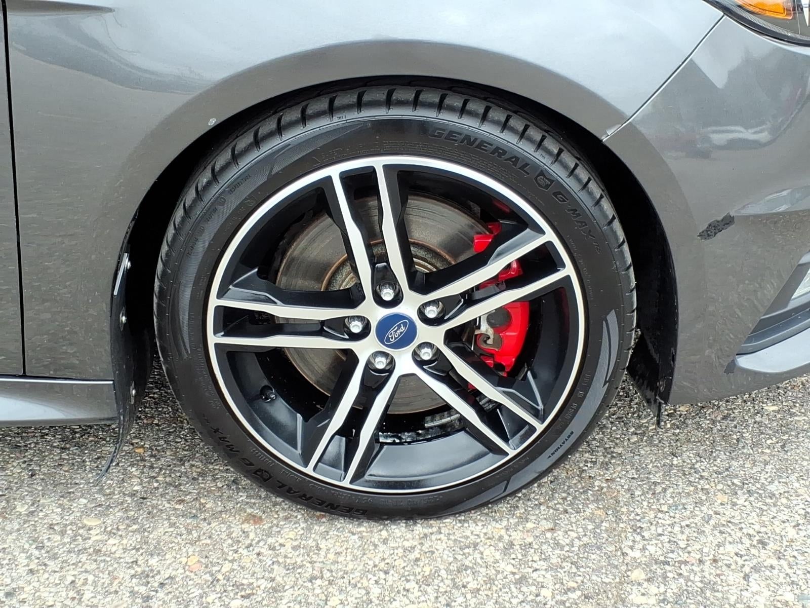2016 Ford Focus ST 4dr Hatchback