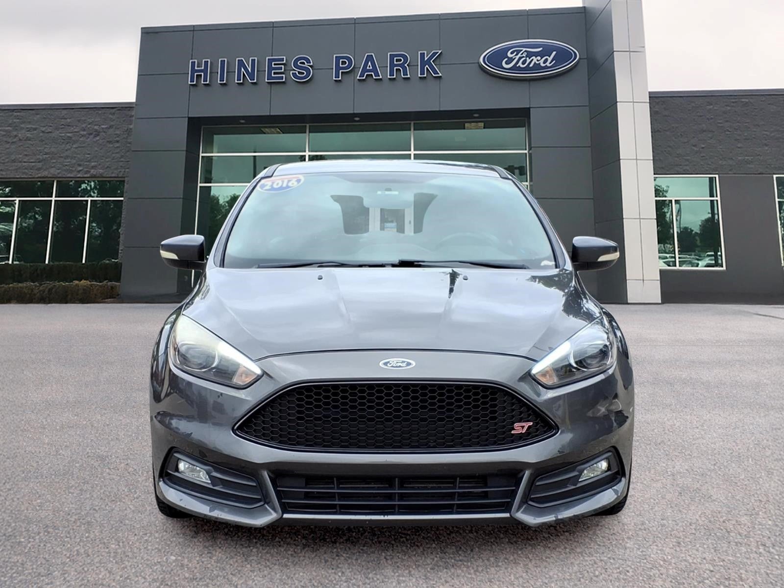 2016 Ford Focus ST 4dr Hatchback