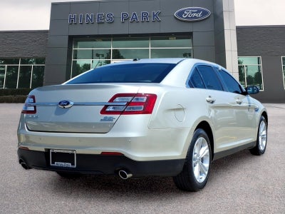 2018 Ford Taurus SEL