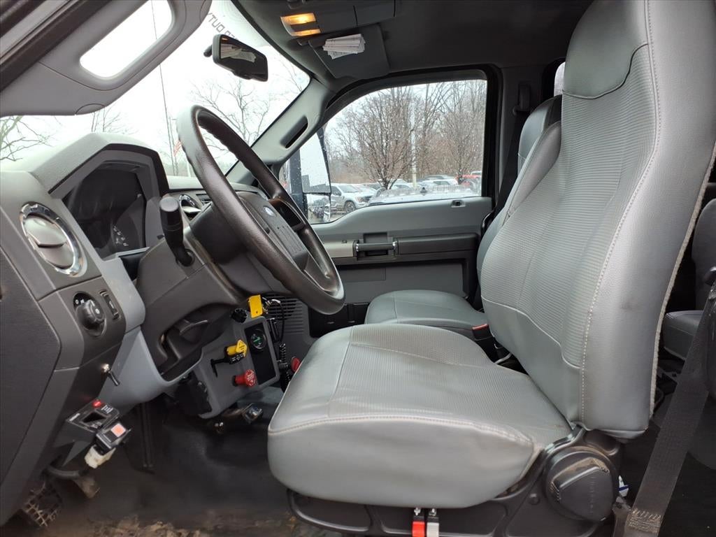 2016 Ford F-750SD Crew Cab Durabuilt Dump