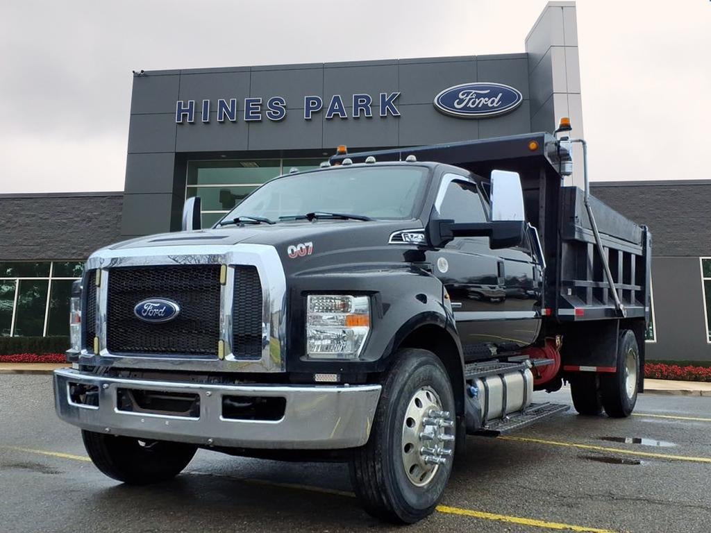 2016 Ford F-750SD Crew Cab Durabuilt Dump