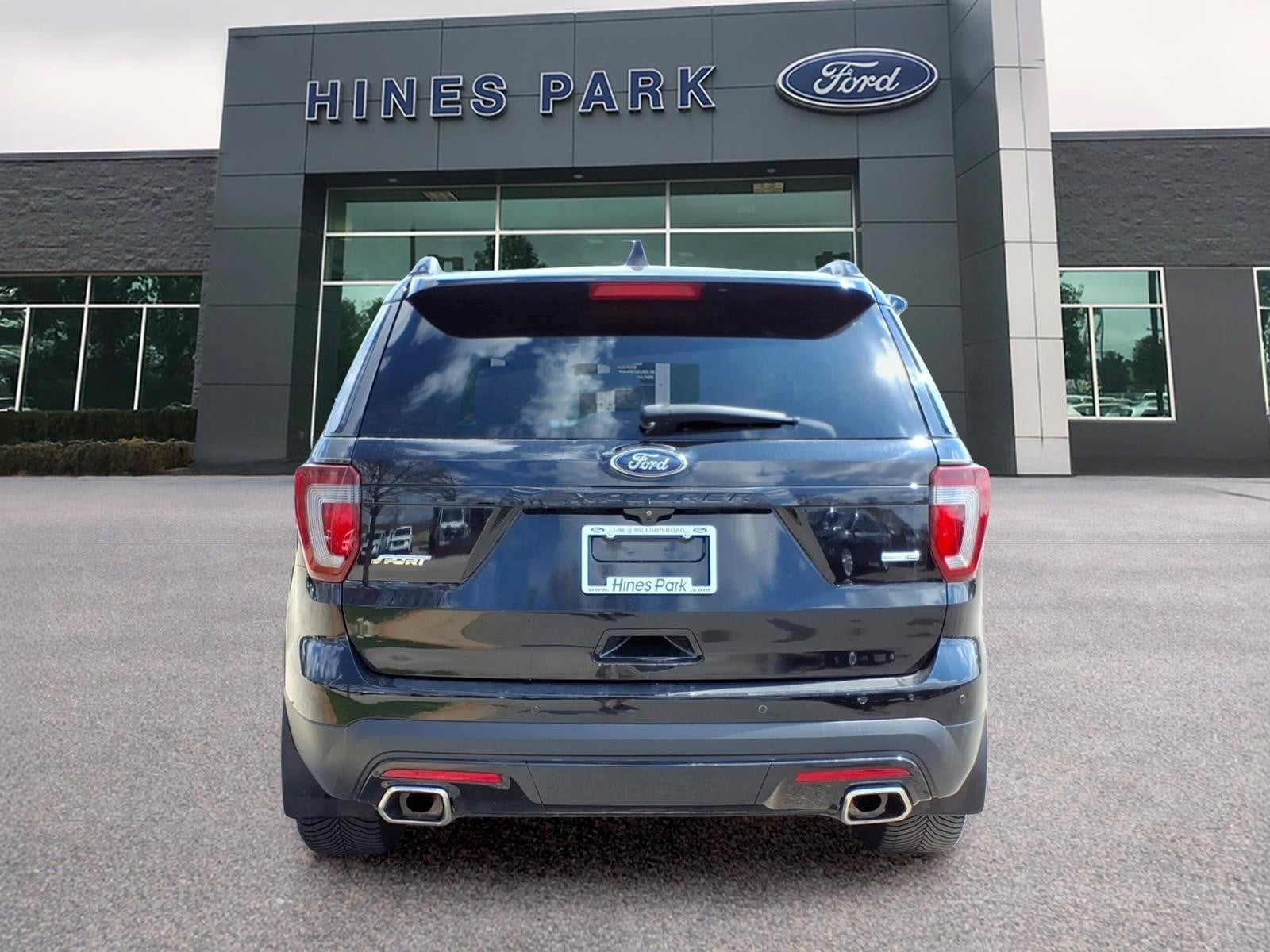 2017 Ford Explorer Sport