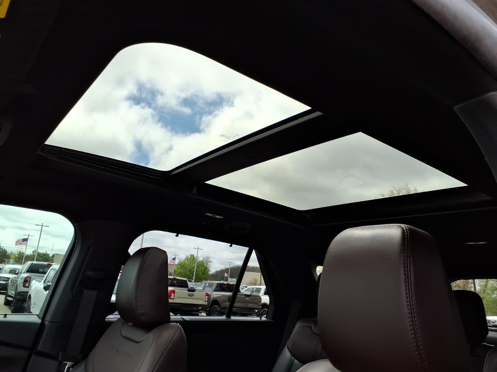 2023 Ford Explorer Platinum