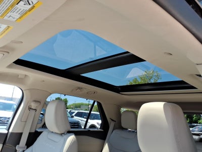2023 Ford Explorer AWD Platinum 4dr SUV