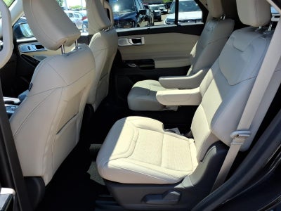 2023 Ford Explorer AWD Platinum 4dr SUV