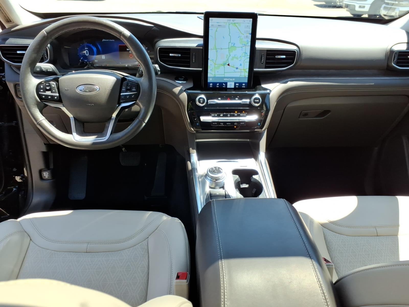 2023 Ford Explorer AWD Platinum 4dr SUV