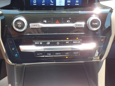 2023 Ford Explorer AWD Platinum 4dr SUV