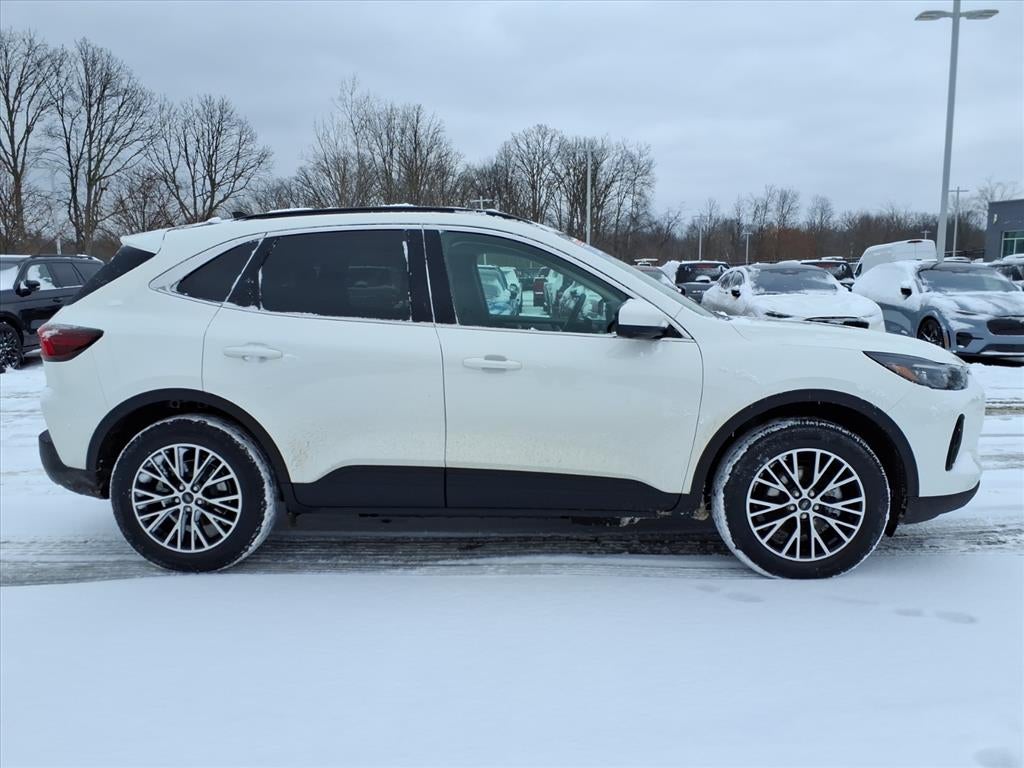 2025 Ford Escape Plug-In Hybrid Premium