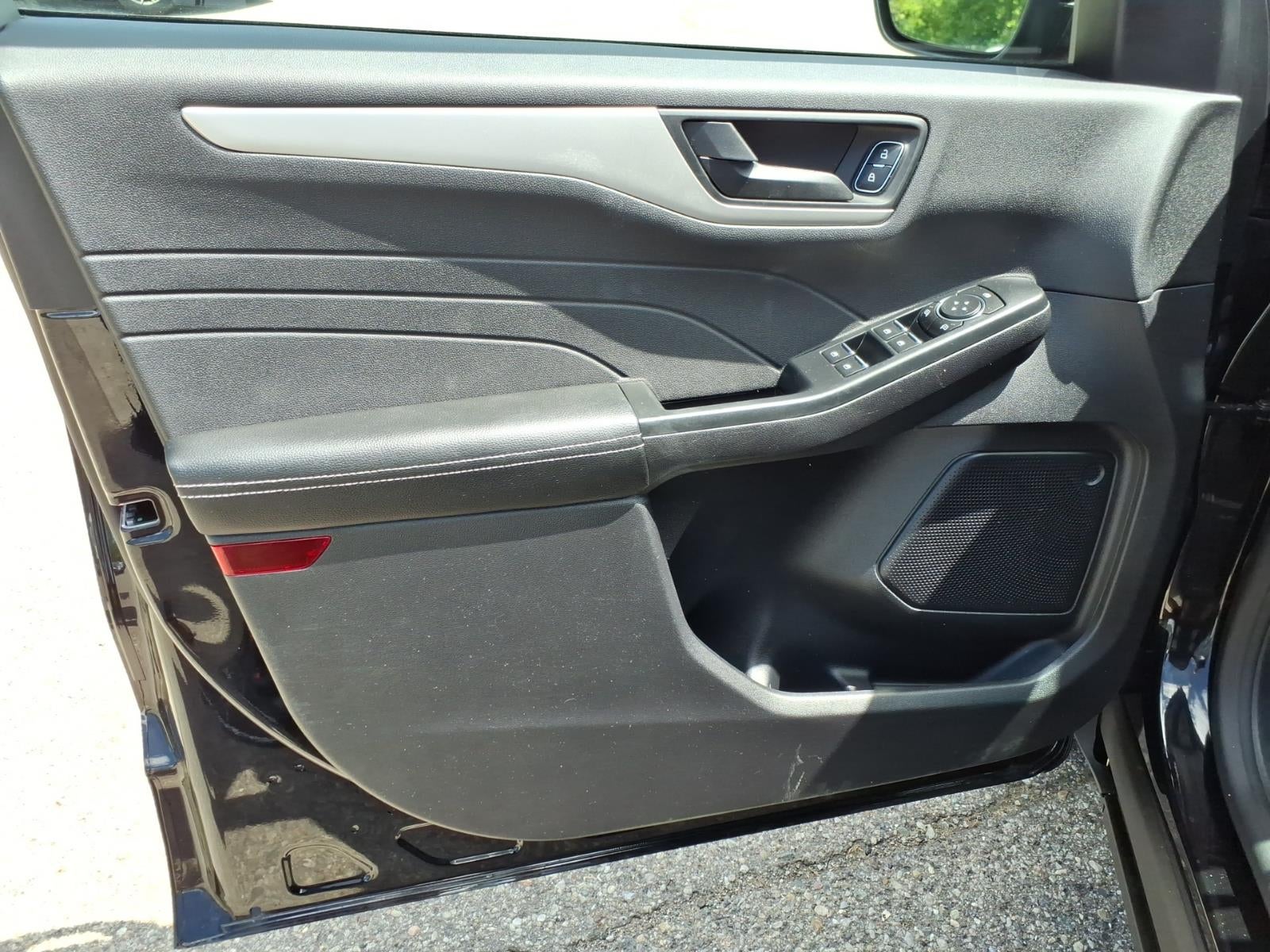 2022 Ford Escape AWD SE 4dr SUV