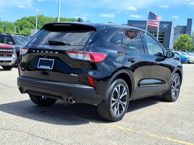2022 Ford Escape AWD SE 4dr SUV