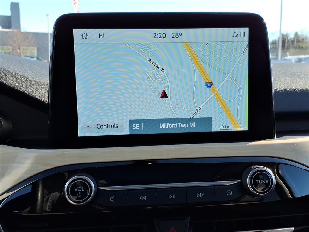 2022 Ford Escape Titanium Elite