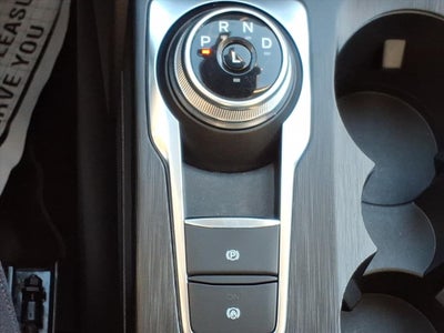 2022 Ford Escape Titanium Elite